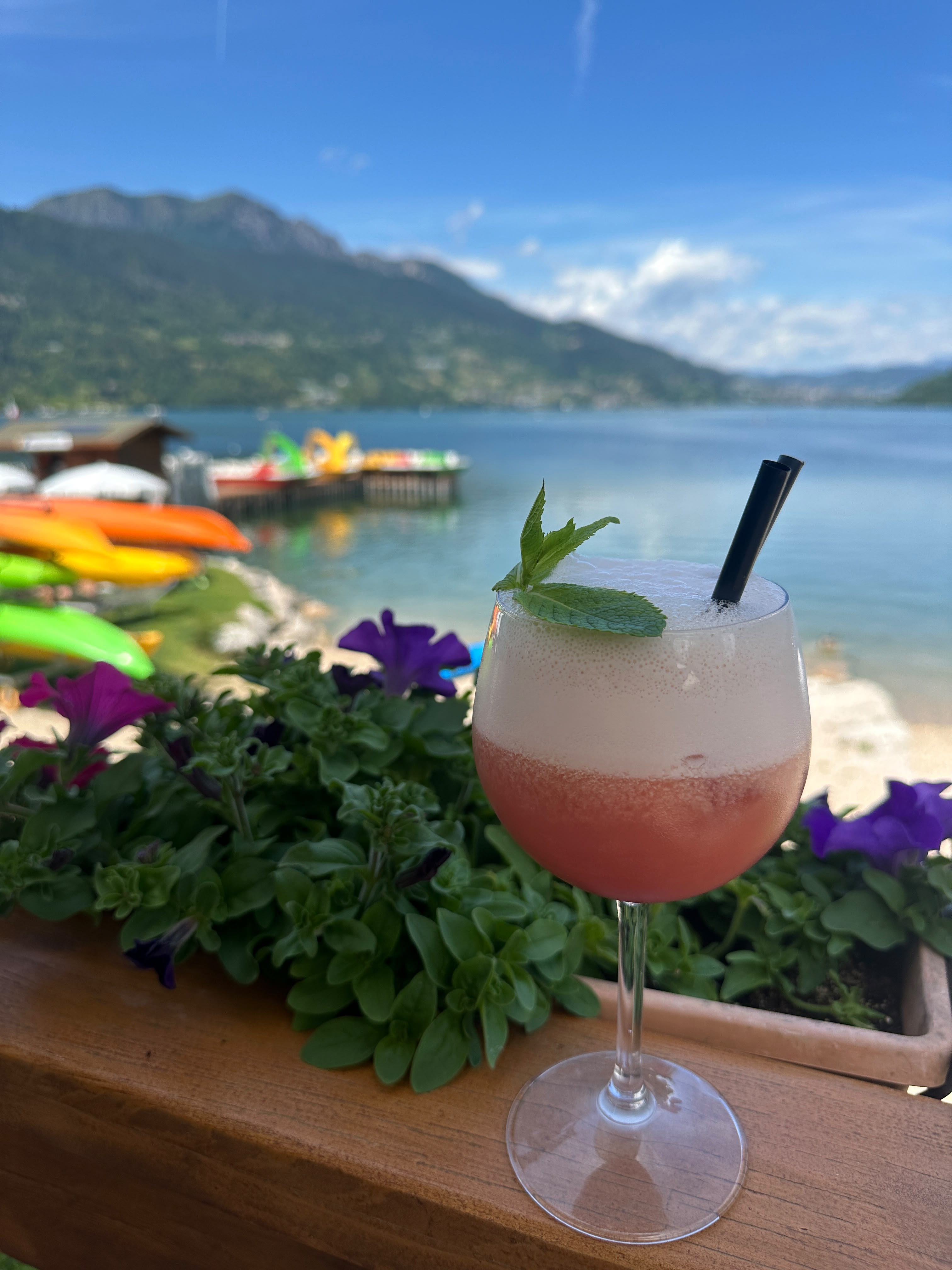 Cocktail al Ristorante Pizzeria Panorama a Calceranica al Lago